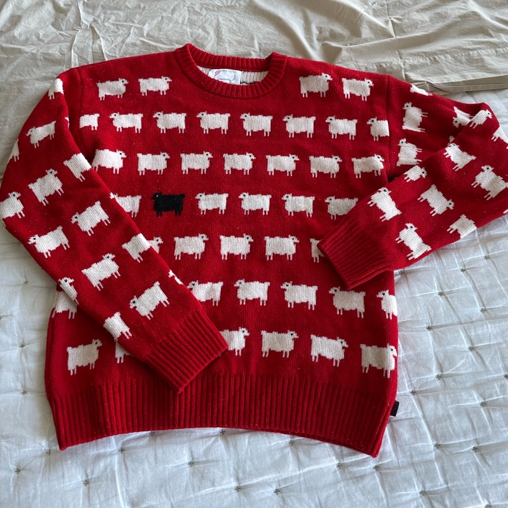 Warm & Wonderful Princess Diana sweater size S